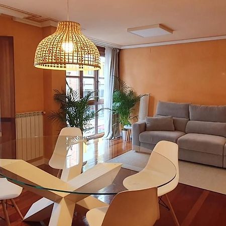 Centrico Apto Cangas De Onis, Cerca Puente Romano Appartement Buitenkant foto